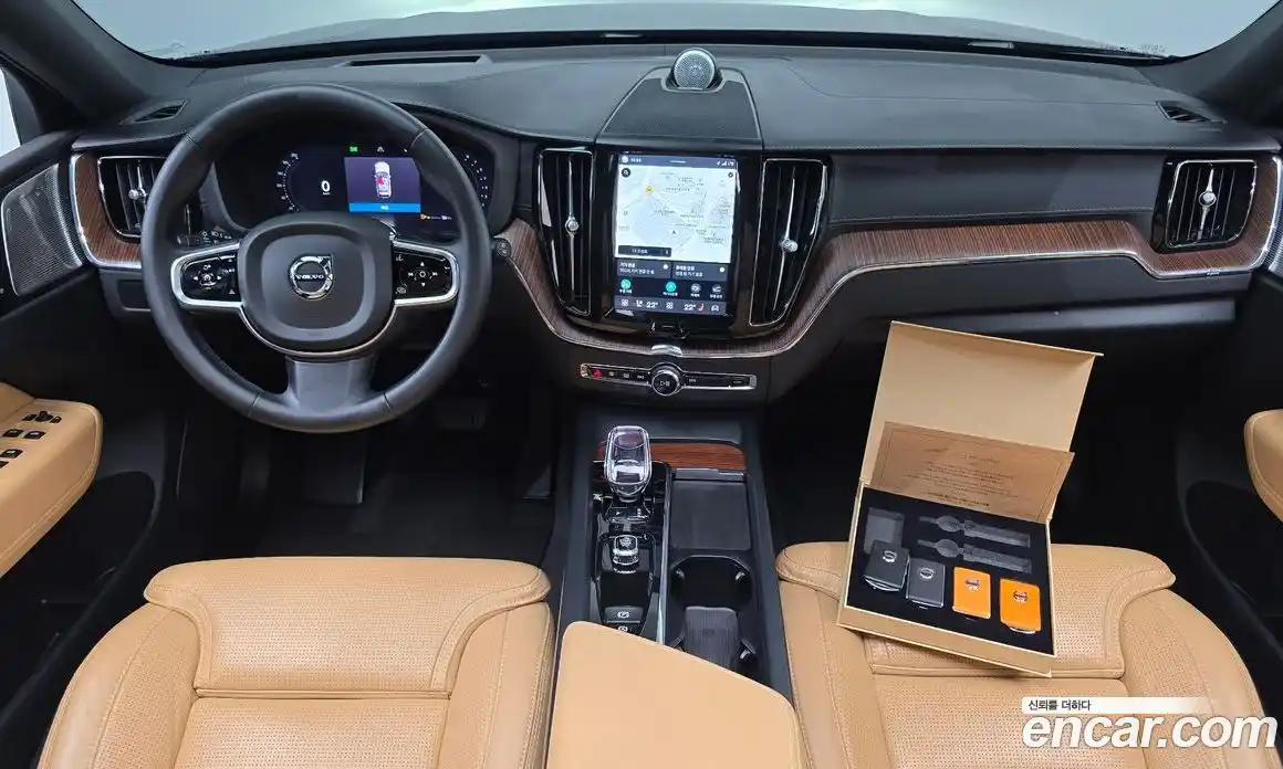 Volvo XC60 2023 2.0 гидро в Москве № 2057874, фото 7