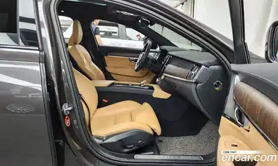 Volvo V90 2022 2.0 гидро в Москве № 2057919, миниатюра 11