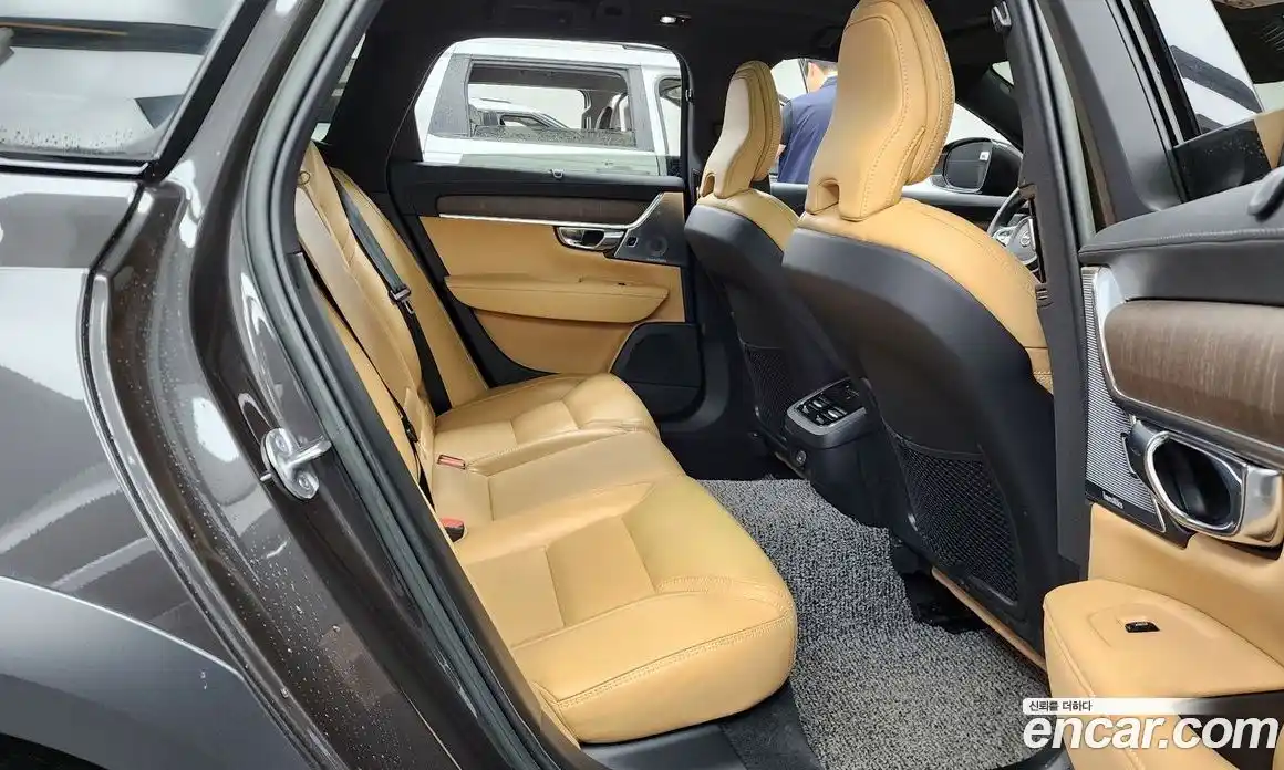 Volvo V90 2022 2.0 гидро в Москве № 2057919, фото 12