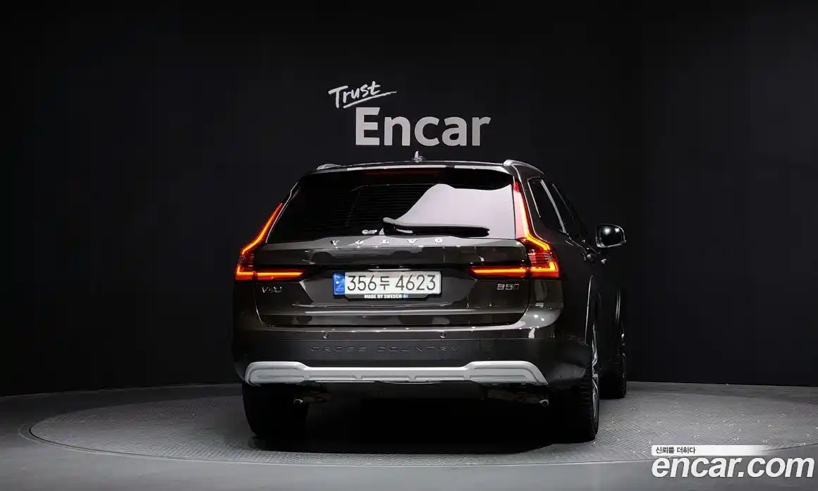 Volvo V90 2022 2.0 гидро в Москве № 2057919, фото 4