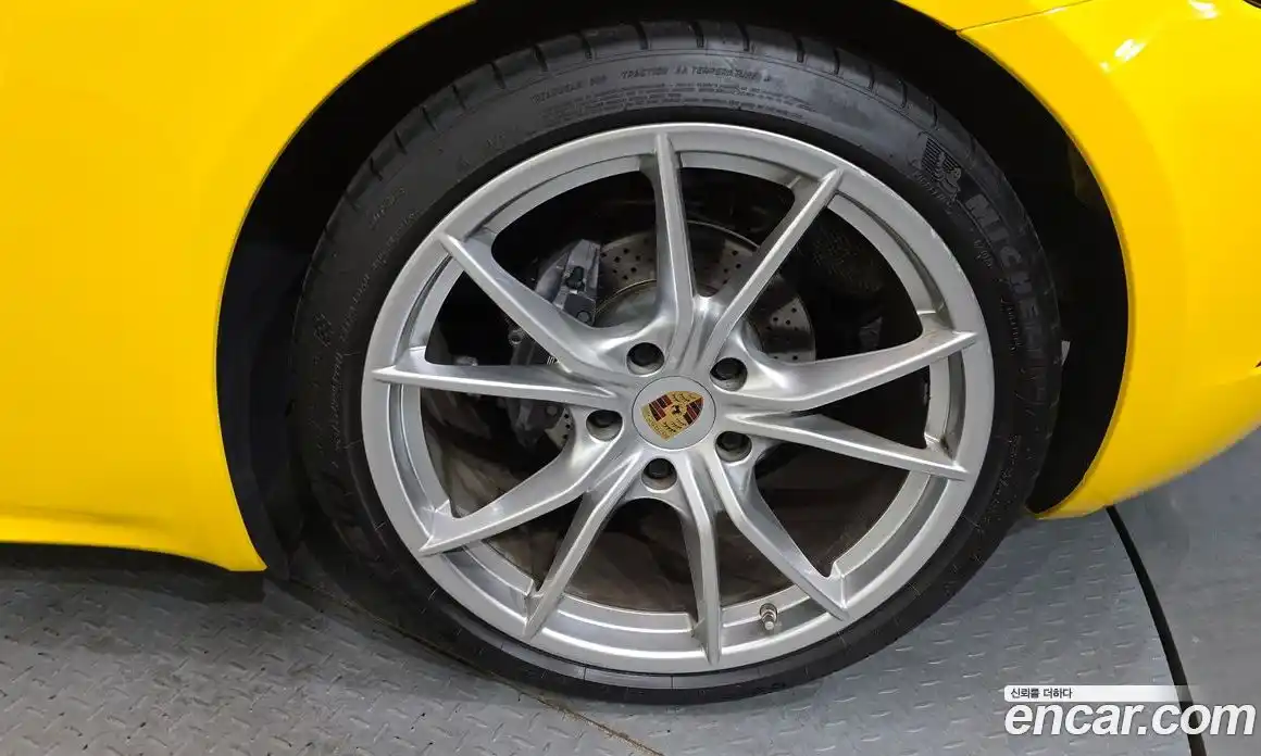 Porsche 718 2019 2.0 гидро в Москве № 2058424, фото 7