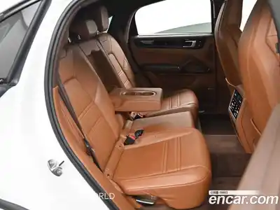 Porsche Cayenne 2021 3.0 гидро в Москве № 2058688, миниатюра 12