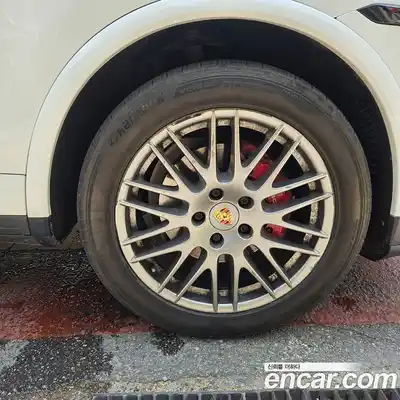 Porsche Cayenne 2013 3.0 гидро в Москве № 2058703, миниатюра 9