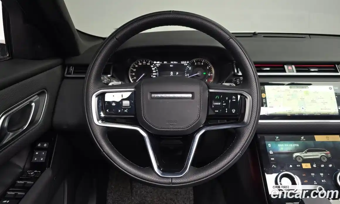 Land Rover Range-Rover Velar 2023 2.0 гидро в Москве № 2058787, фото 18