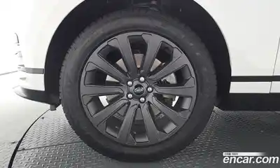 Land Rover Range-Rover Velar 2023 2.0 гидро в Москве № 2058787, миниатюра 4