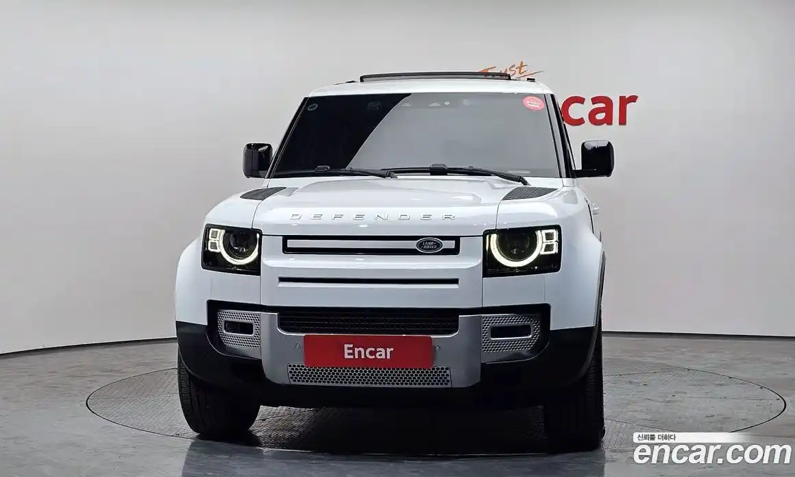 Land Rover Defender 2021 3.0 гидро в Москве № 2058798, фото 3