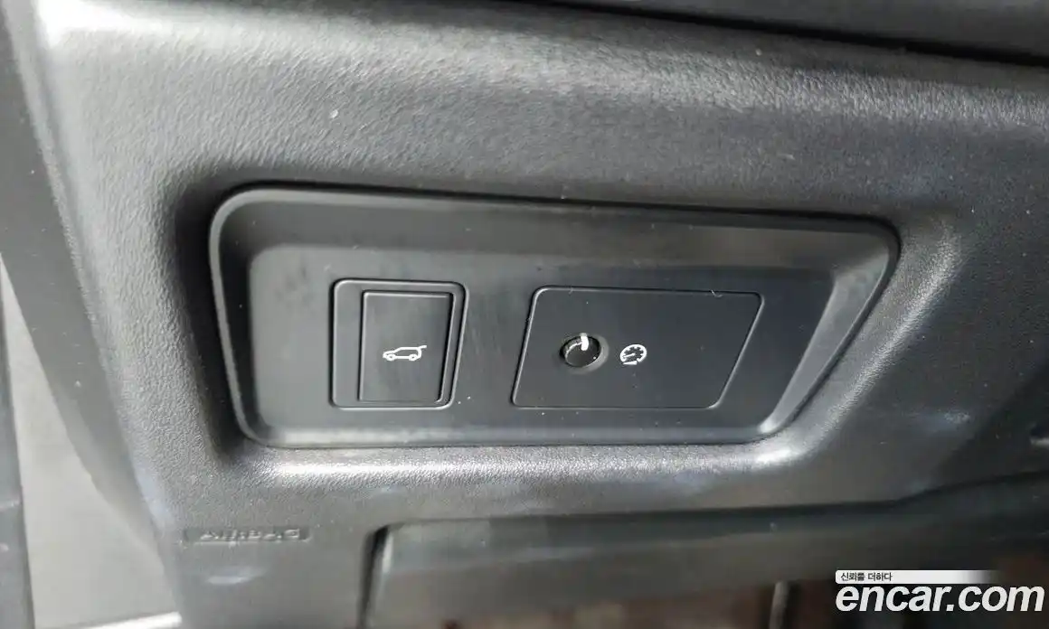 Land Rover Discovery Sport 2018 2.0 гидро в Москве № 2058806, фото 25