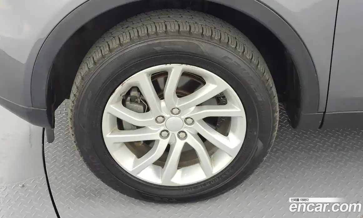 Land Rover Discovery Sport 2018 2.0 гидро в Москве № 2058806, фото 5