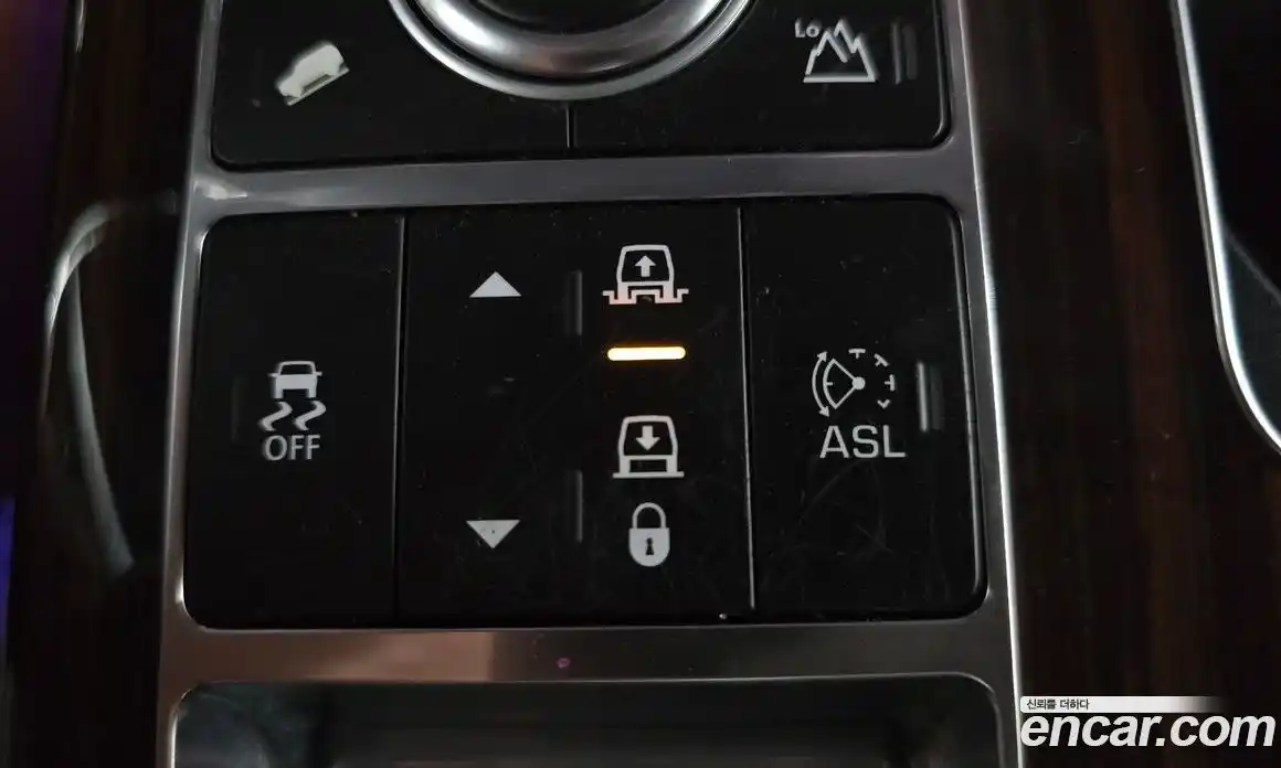 Land Rover Range-Rover 2015 4.4 гидро в Москве № 2058865, фото 16