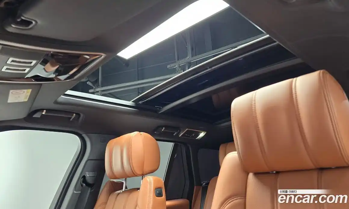 Land Rover Range-Rover 2015 4.4 гидро в Москве № 2058865, фото 19