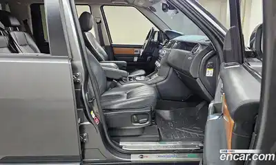 Land Rover Discovery 2015 3.0 гидро в Москве № 2059063, миниатюра 11