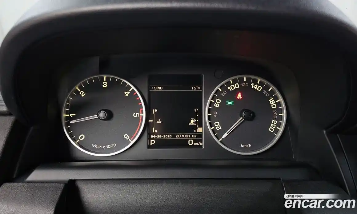 Land Rover Discovery 2015 3.0 гидро в Москве № 2059063, фото 8