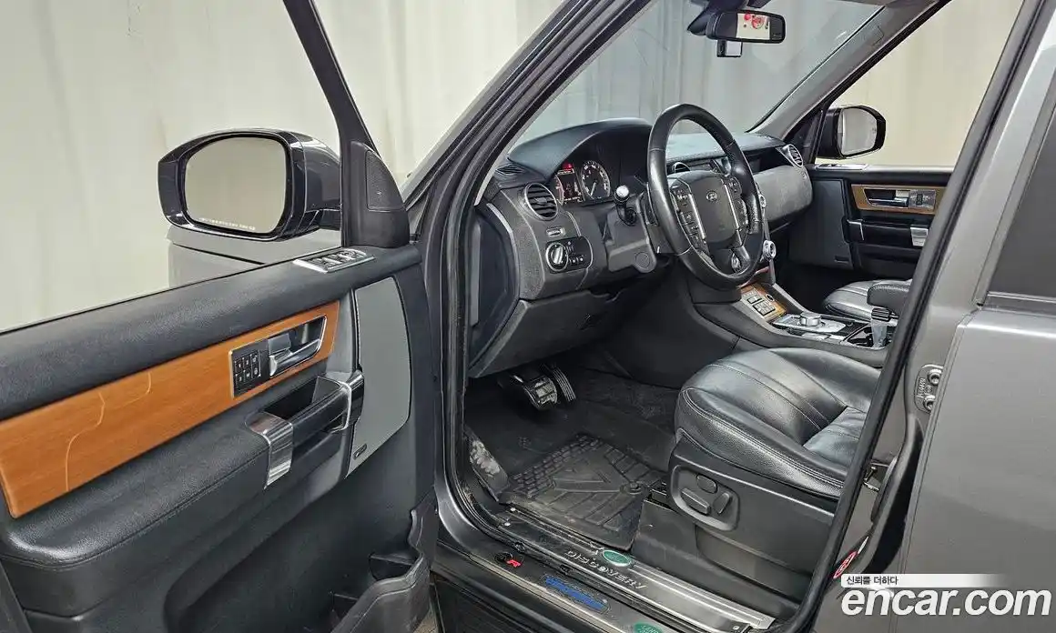 Land Rover Discovery 2015 3.0 гидро в Москве № 2059063, фото 10