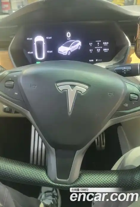 Tesla Model X 2019 гидро, фото 6