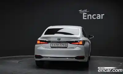 Lexus ES 2021 2.5 гидро в Москве № 2060115, миниатюра 4
