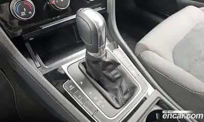 Volkswagen Golf 2014 1.6 гидро в Москве № 2060264, миниатюра 11