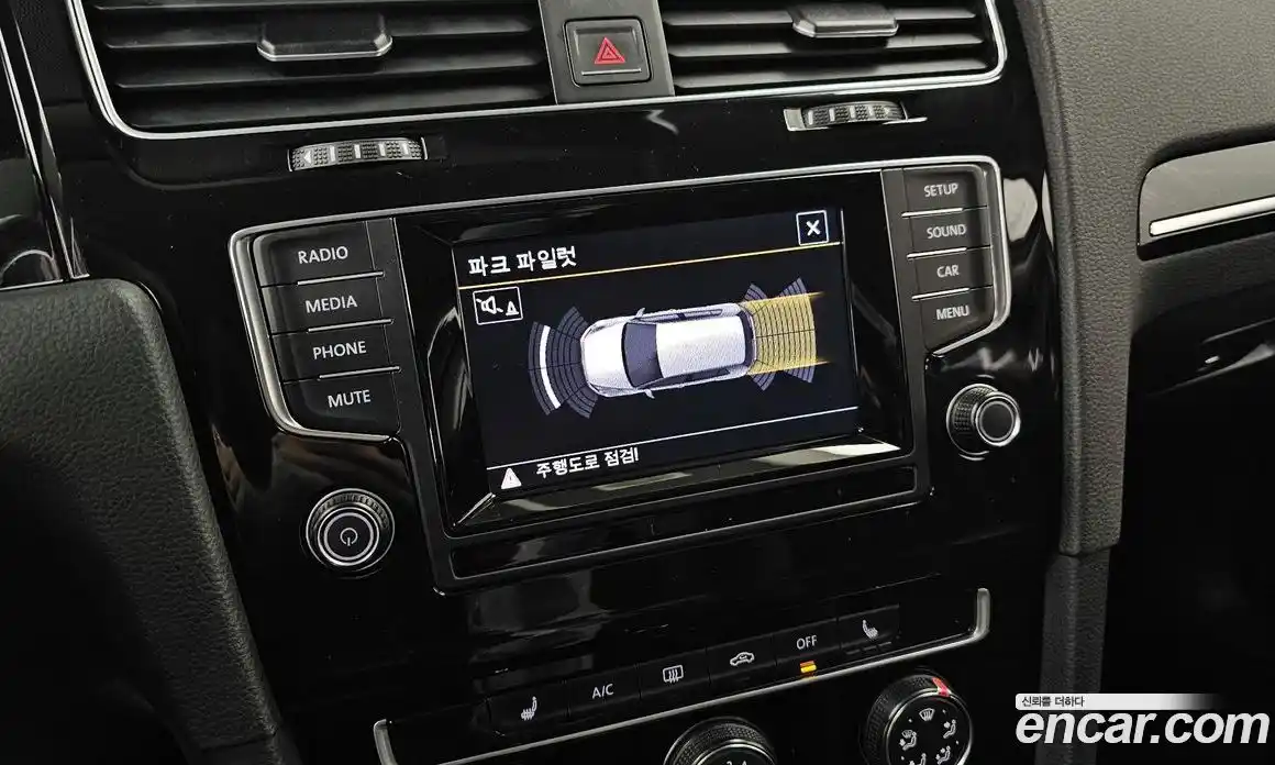 Volkswagen Golf 2014 1.6 гидро в Москве № 2060264, фото 21