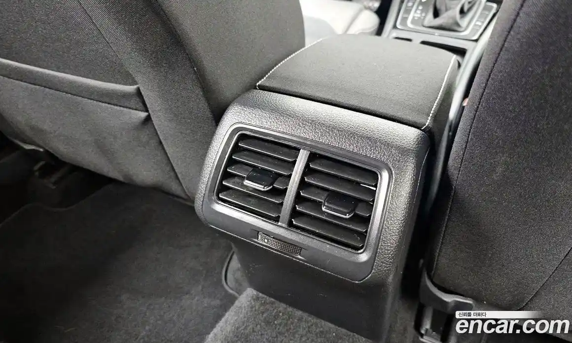 Volkswagen Golf 2014 1.6 гидро в Москве № 2060264, фото 24