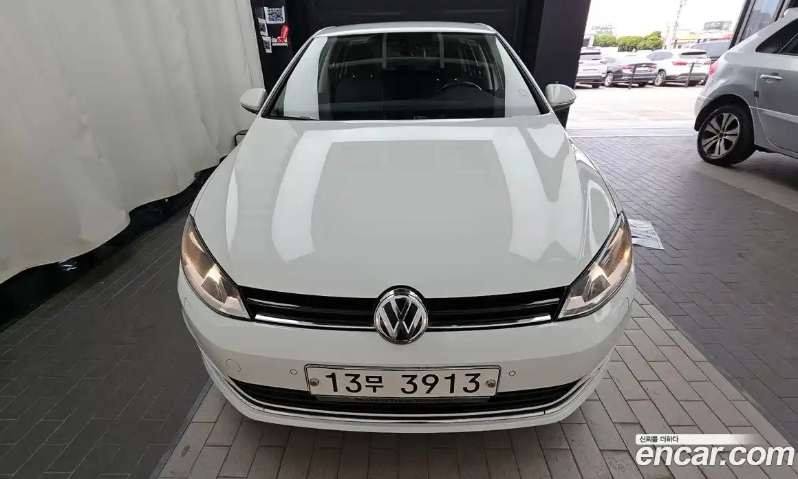 Volkswagen Golf 2014 1.6 гидро в Москве № 2060264, фото 28