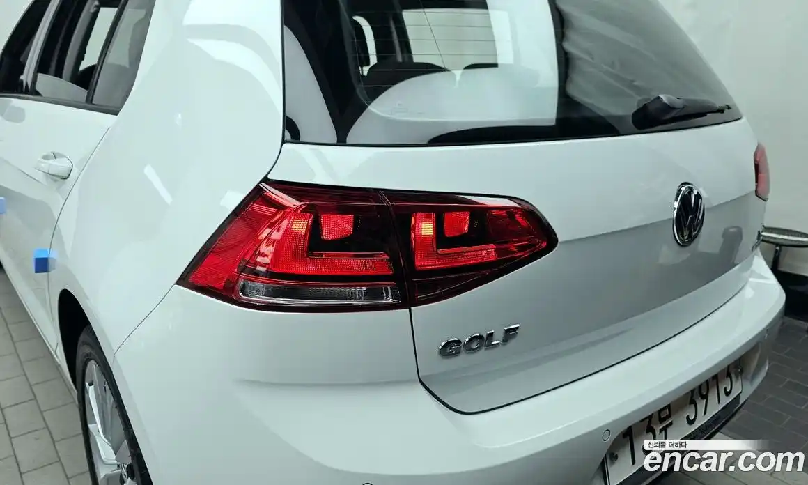 Volkswagen Golf 2014 1.6 гидро в Москве № 2060264, фото 8