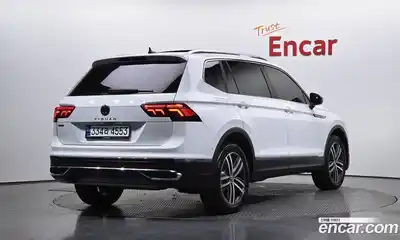 Volkswagen Tiguan, 2023