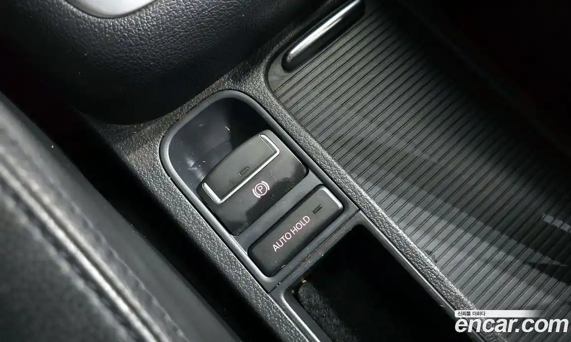 Volkswagen Tiguan 2014 2.0 гидро в Москве № 2060799, фото 16