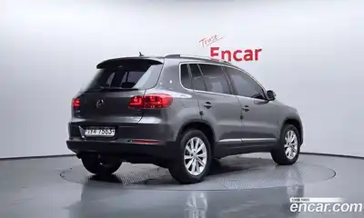 Volkswagen Tiguan 2014 2.0 гидро в Москве № 2060799, миниатюра 2
