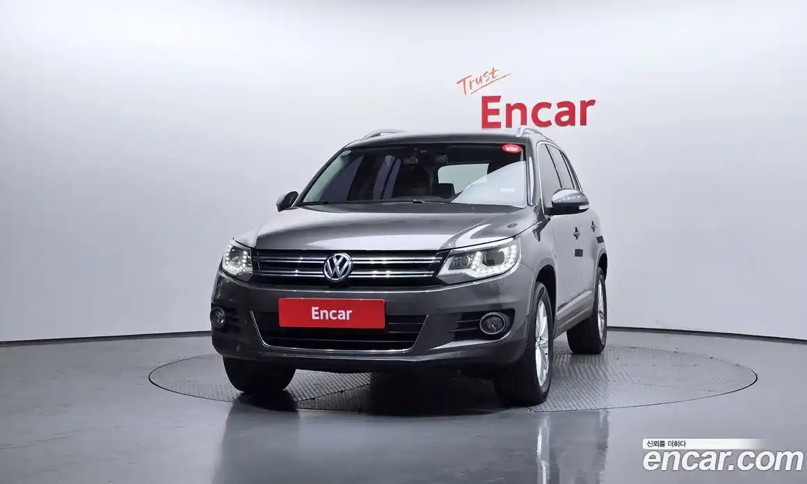 Volkswagen Tiguan 2014 2.0 гидро в Москве № 2060799, фото 3