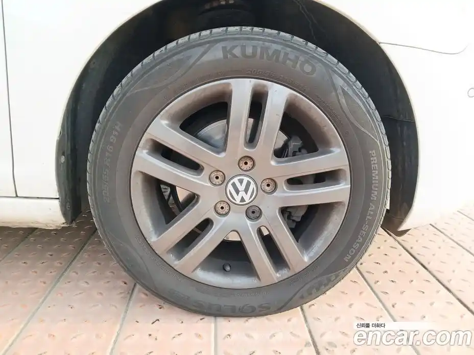 Volkswagen Golf 2011 2.0 гидро в Москве № 2061143, фото 20