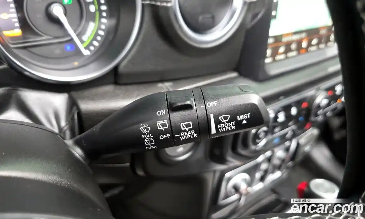 Jeep Wrangler 2022 2.0 гидро в Москве № 2061396, фото 30