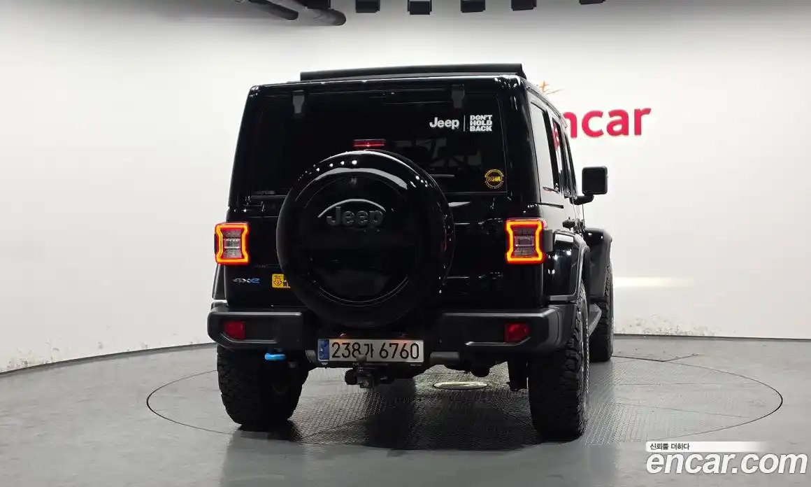 Jeep Wrangler 2022 2.0 гидро в Москве № 2061396, фото 4