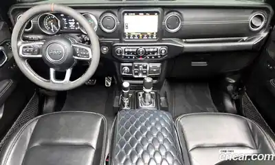 Jeep Wrangler 2022 2.0 гидро в Москве № 2061396, миниатюра 10