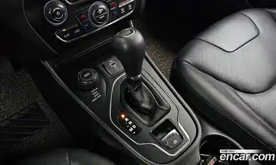 Jeep Cherokee 2019 2.4 гидро в Москве № 2061424, миниатюра 12