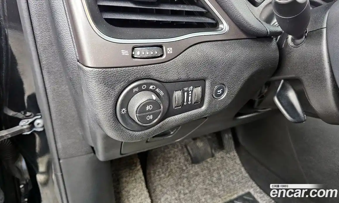 Jeep Cherokee 2019 2.4 гидро в Москве № 2061424, фото 22