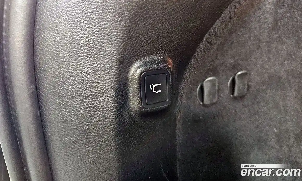 Jeep Cherokee 2019 2.4 гидро в Москве № 2061424, фото 31
