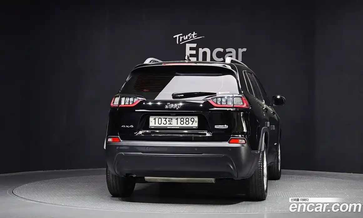 Jeep Cherokee 2019 2.4 гидро в Москве № 2061424, фото 4