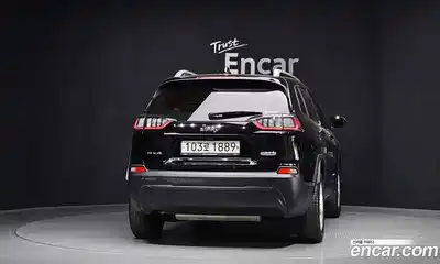 Jeep Cherokee 2019 2.4 гидро в Москве № 2061424, миниатюра 4