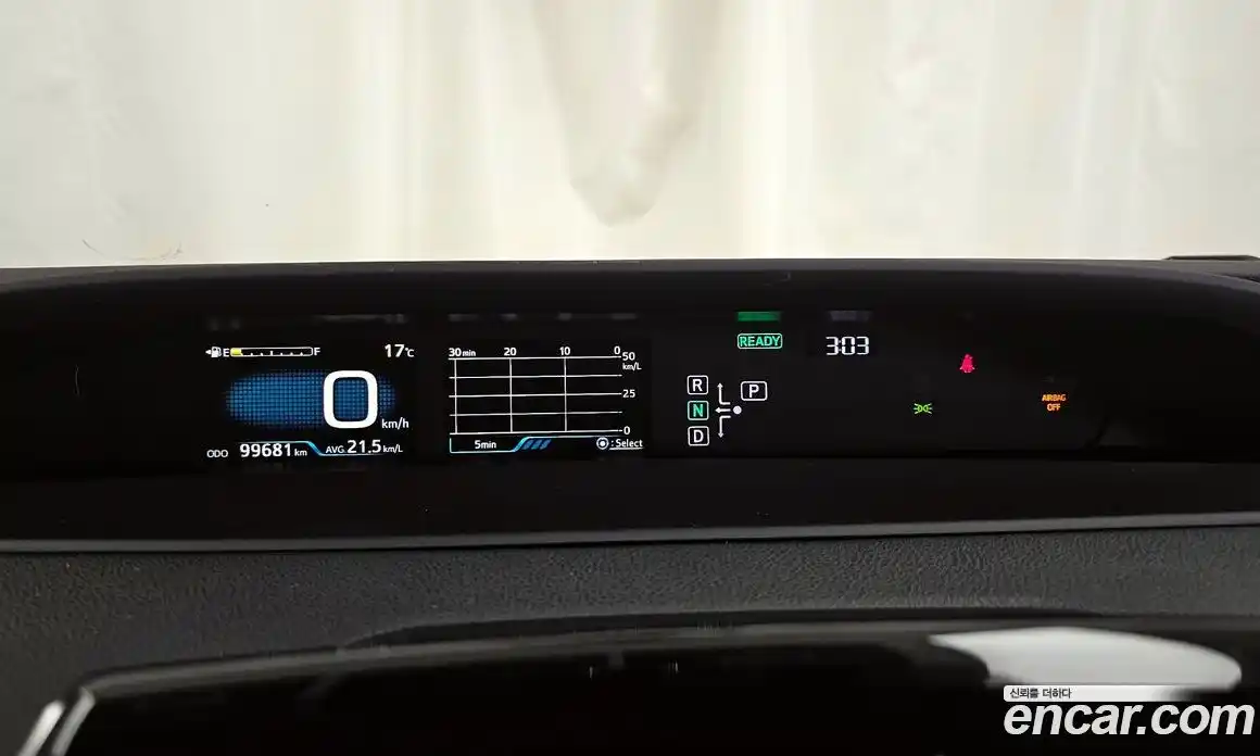 Toyota Prius 2018 1.8 гидро в Москве № 2062123, фото 11