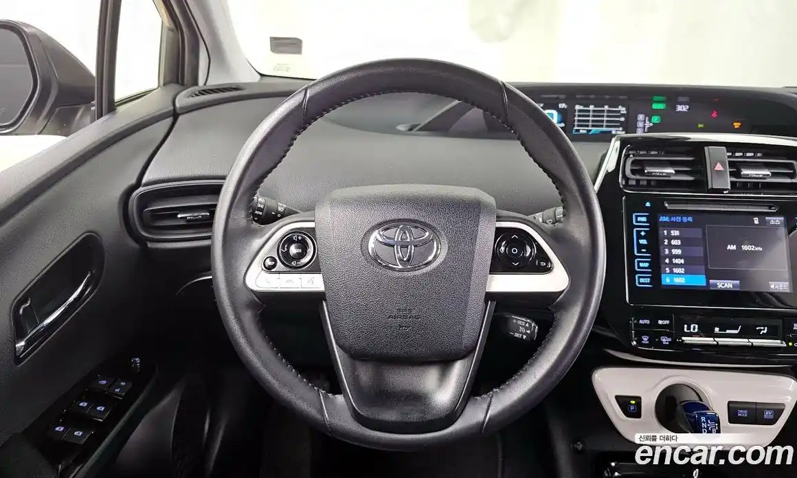 Toyota Prius 2018 1.8 гидро в Москве № 2062123, фото 19