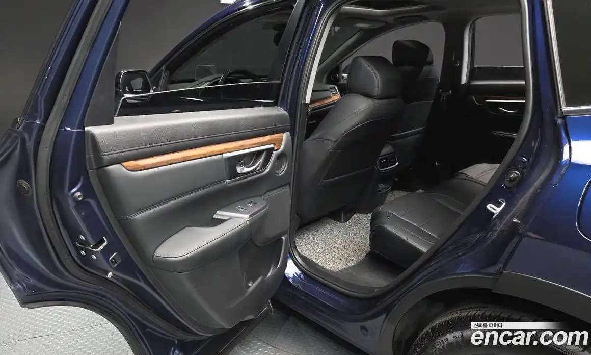 Honda CR-V 2022 2.0 гидро в Москве № 2062447, фото 16