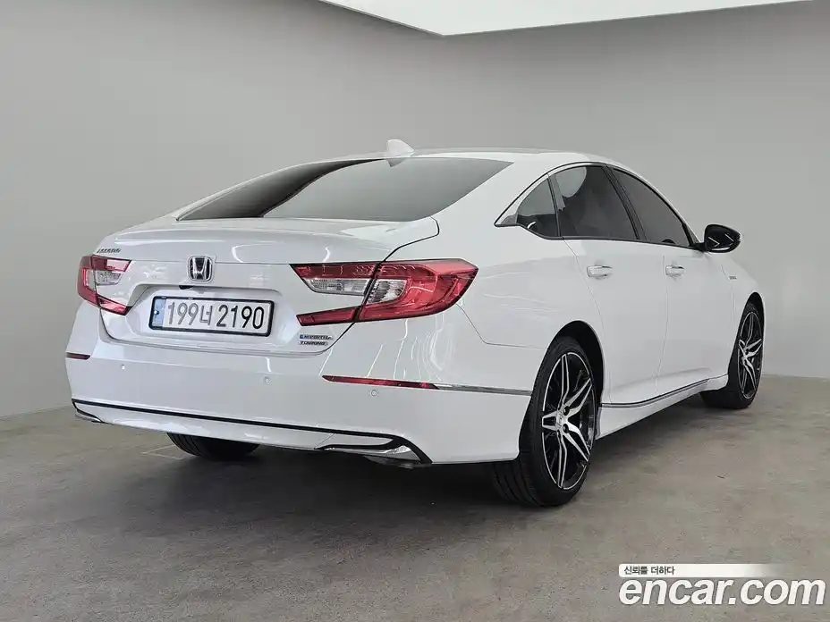 Honda Accord 2022 2.0 вариатор в Москве № 2062457, фото 4