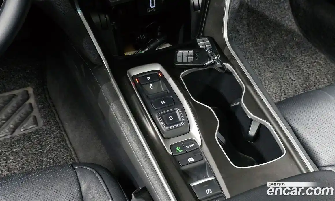 Honda Accord 2019 2.0 гидро в Москве № 2062547, фото 11