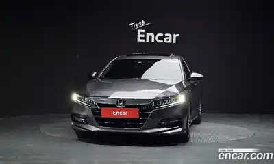 Honda Accord 2019 2.0 гидро в Москве № 2062547, миниатюра 2