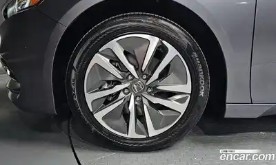Honda Accord 2019 2.0 гидро в Москве № 2062547, миниатюра 4