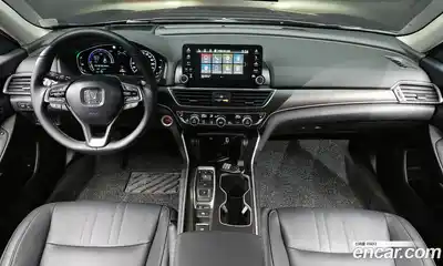 Honda Accord 2019 2.0 гидро в Москве № 2062547, миниатюра 9