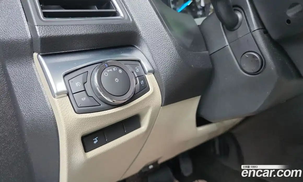 Ford Explorer 2018 2.3 гидро в Москве № 2063377, фото 14