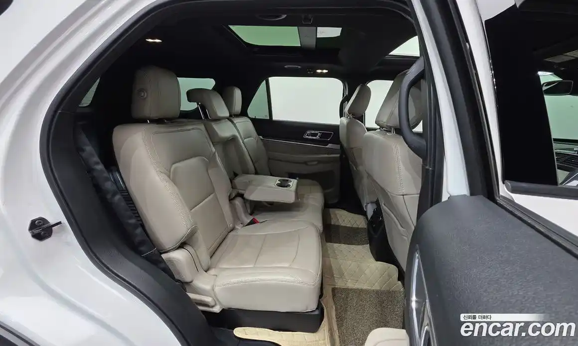 Ford Explorer 2018 2.3 гидро в Москве № 2063377, фото 19