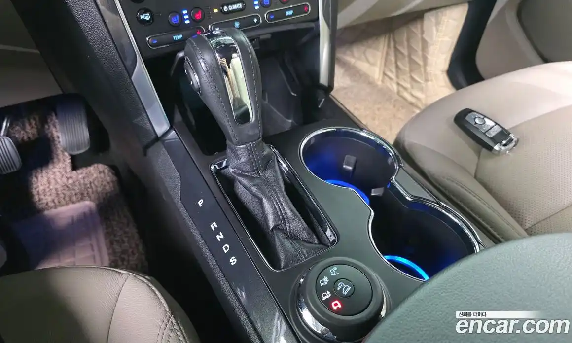 Ford Explorer 2018 2.3 гидро в Москве № 2063377, фото 9