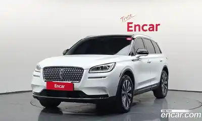 Lincoln Corsair