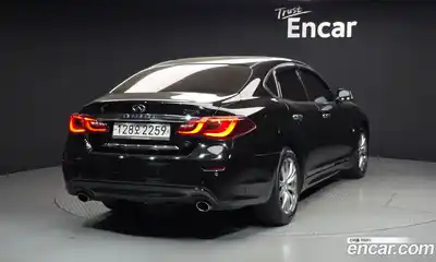 Infiniti Q70 2017 3.7 гидро в Москве № 2065108, миниатюра 2